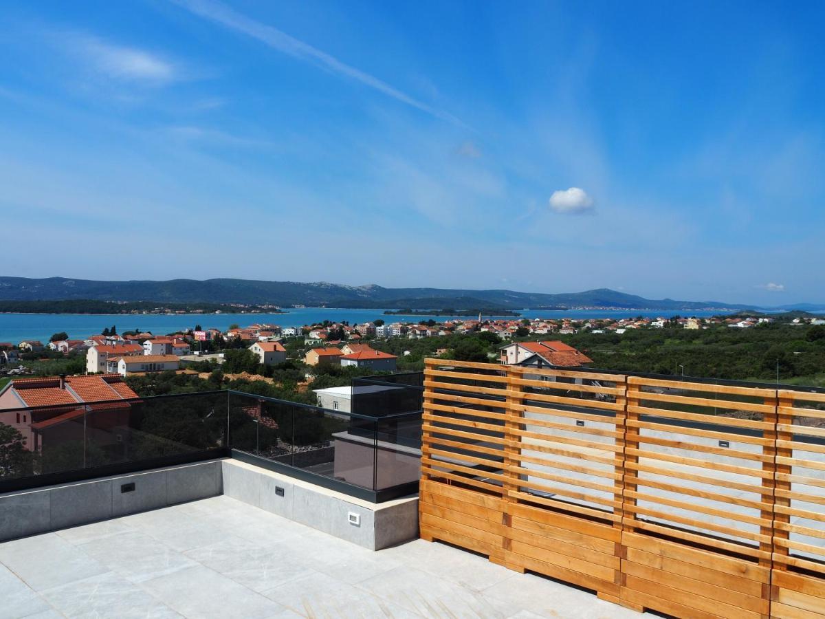 Apartment Rose Garden Sveti Filip i Jakov Zewnętrze zdjęcie