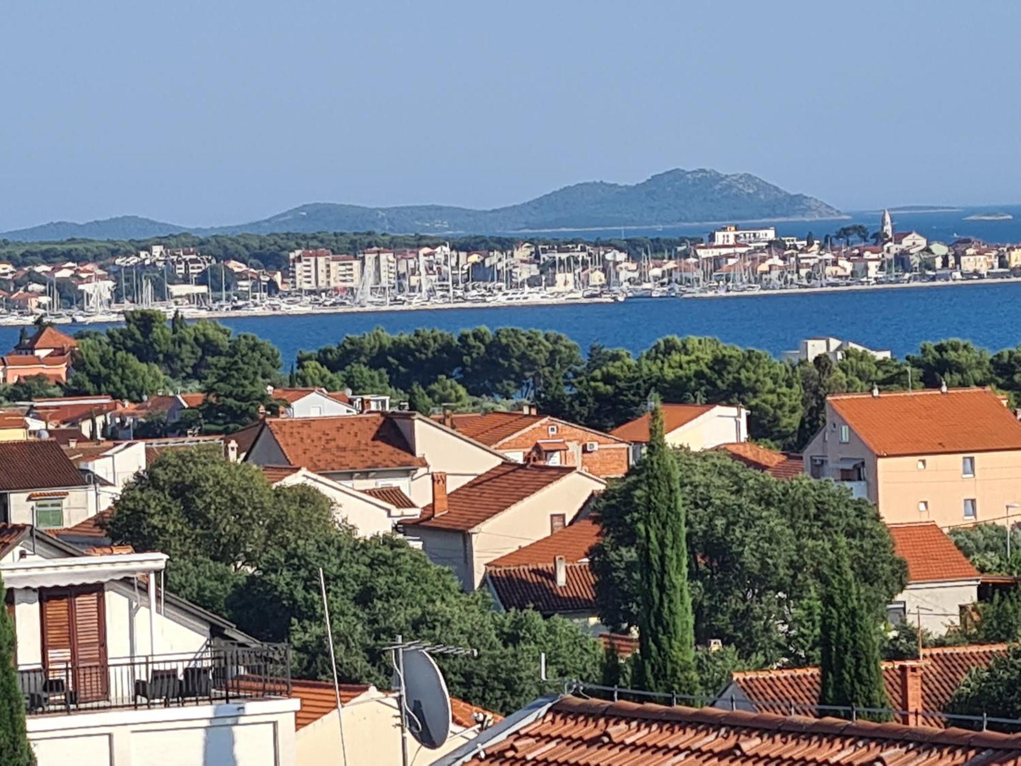 Apartment Rose Garden Sveti Filip i Jakov Zewnętrze zdjęcie